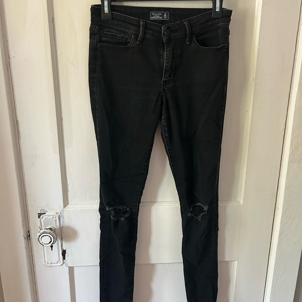 Abercrombie & Fitch Women's Black Skinny Jeans